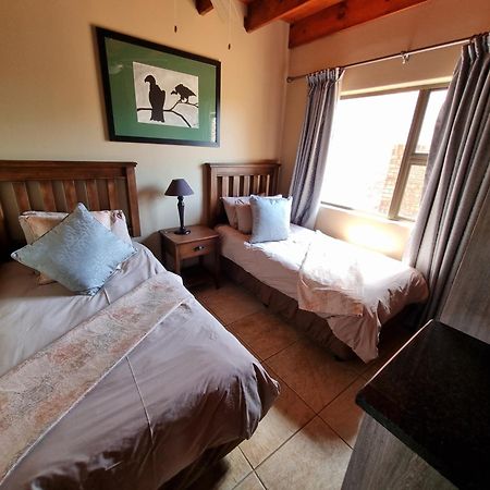Sondela Nature Reserve & Spa Chalets Bela-Bela Extérieur photo