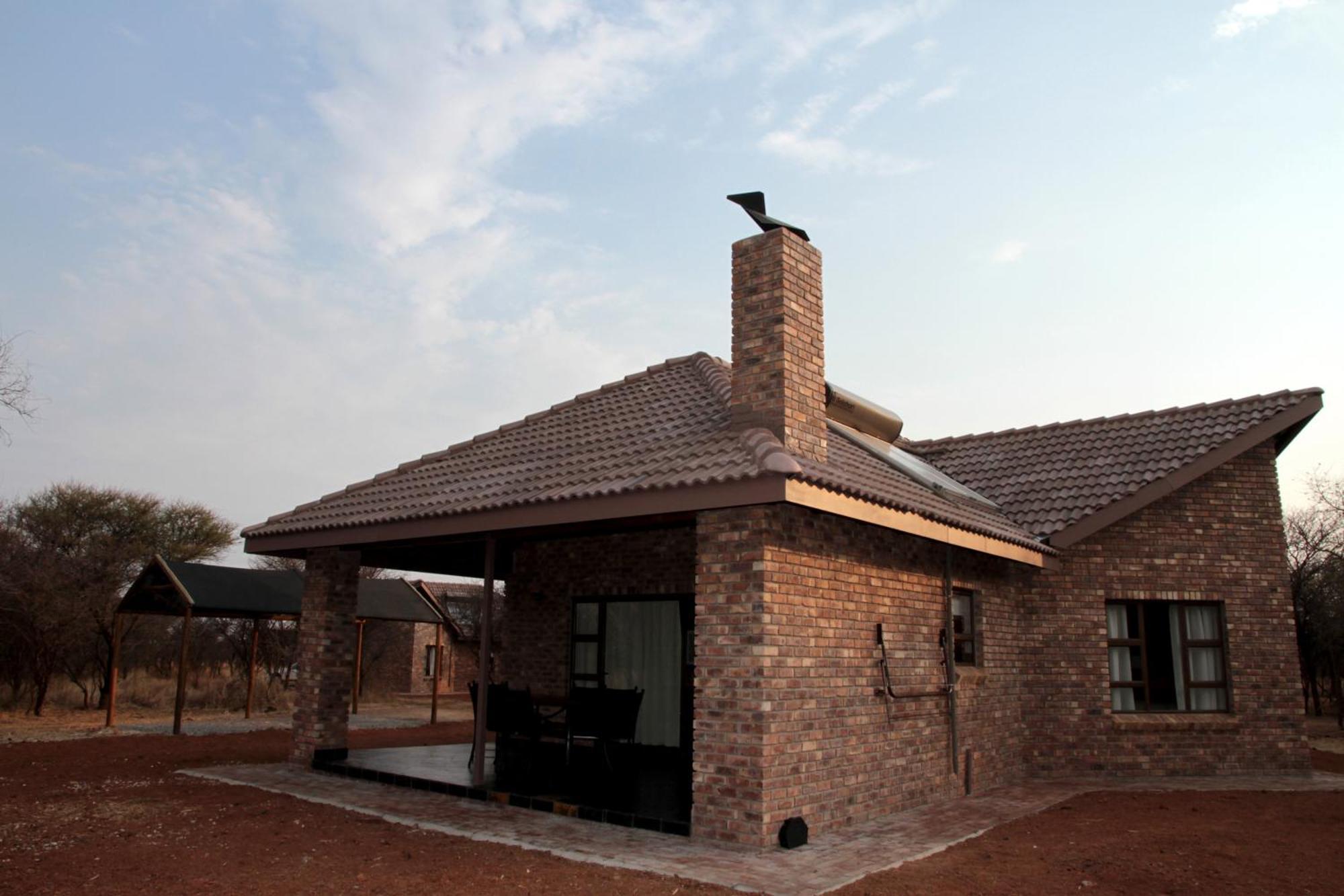Sondela Nature Reserve & Spa Chalets Bela-Bela Extérieur photo